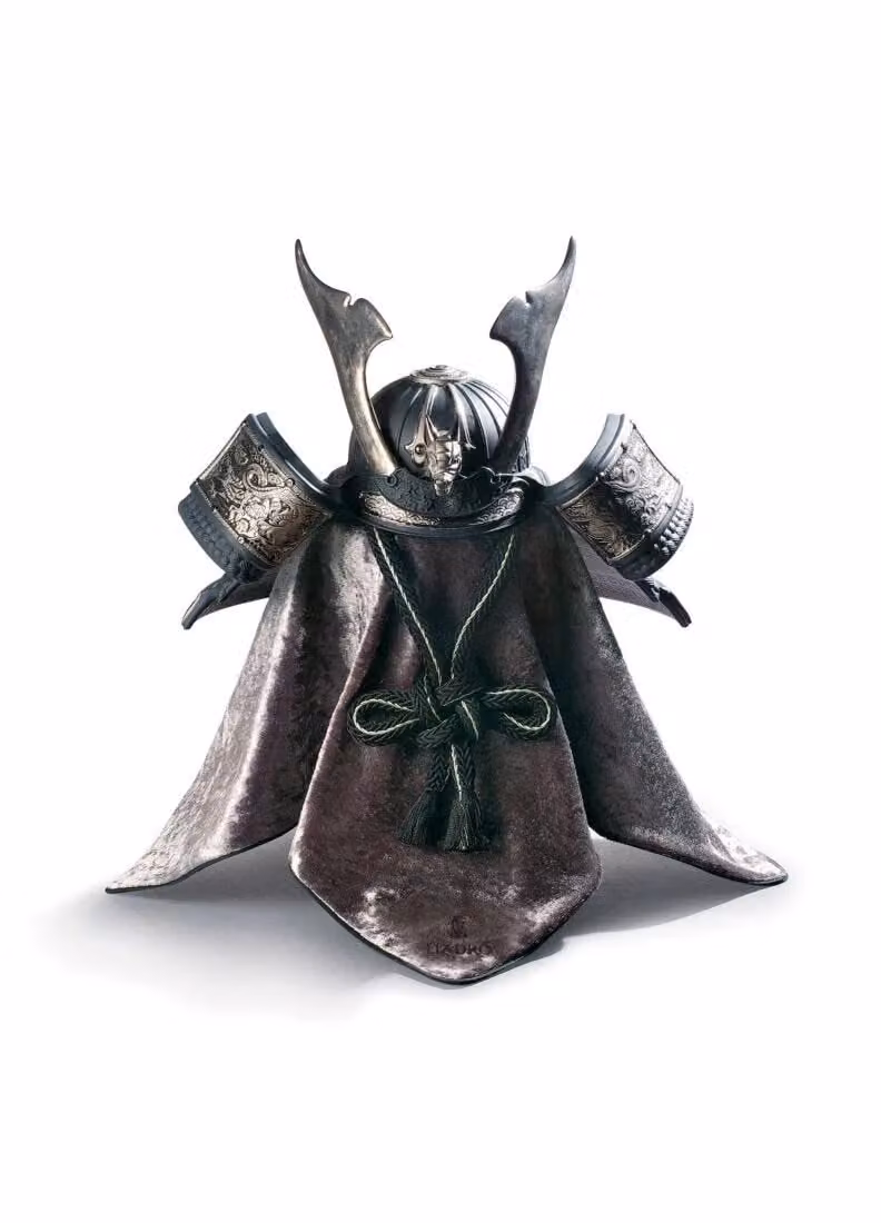 Lladró Dragon Samurai Helmet Porcelain Figurine in Silver Lustre