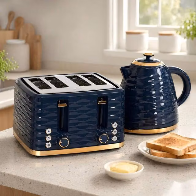 STILVORA Blue Stainless Steel Kettle and 4 Slice Toaster Set – 1