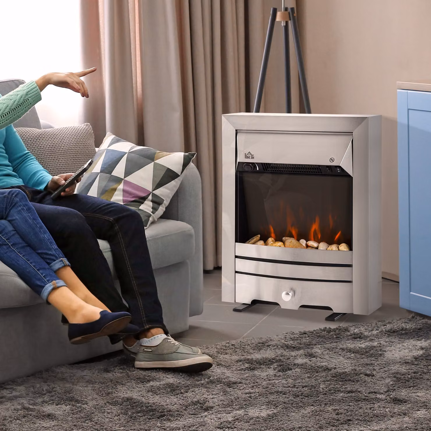 HOMCOM 2KW Electric Fireplace with Pebble Burning Effect and LED Lighting in Silver Stainless Steel – 6