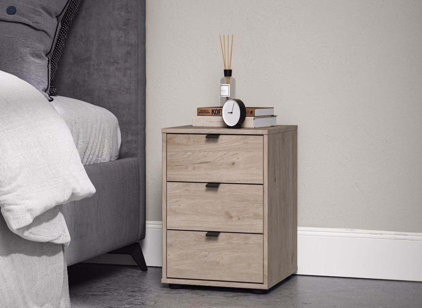 Wiemann Kirkpatrick 3-Drawer Bedside Table in Beige with Soft-Close Drawers