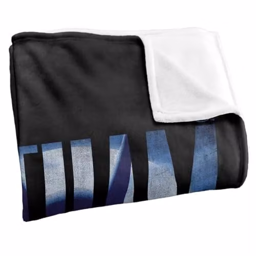 Warner Bros. Batman Caped Crusader Gotham City Silky Touch Super Soft Fleece Throw Blanket, Multicolour – 2