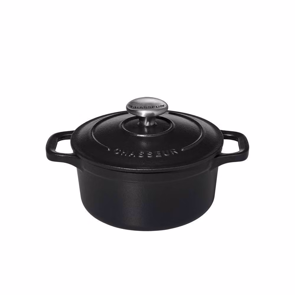 Chasseur Matt Black Enamelled Cast Iron Round Casserole – 2