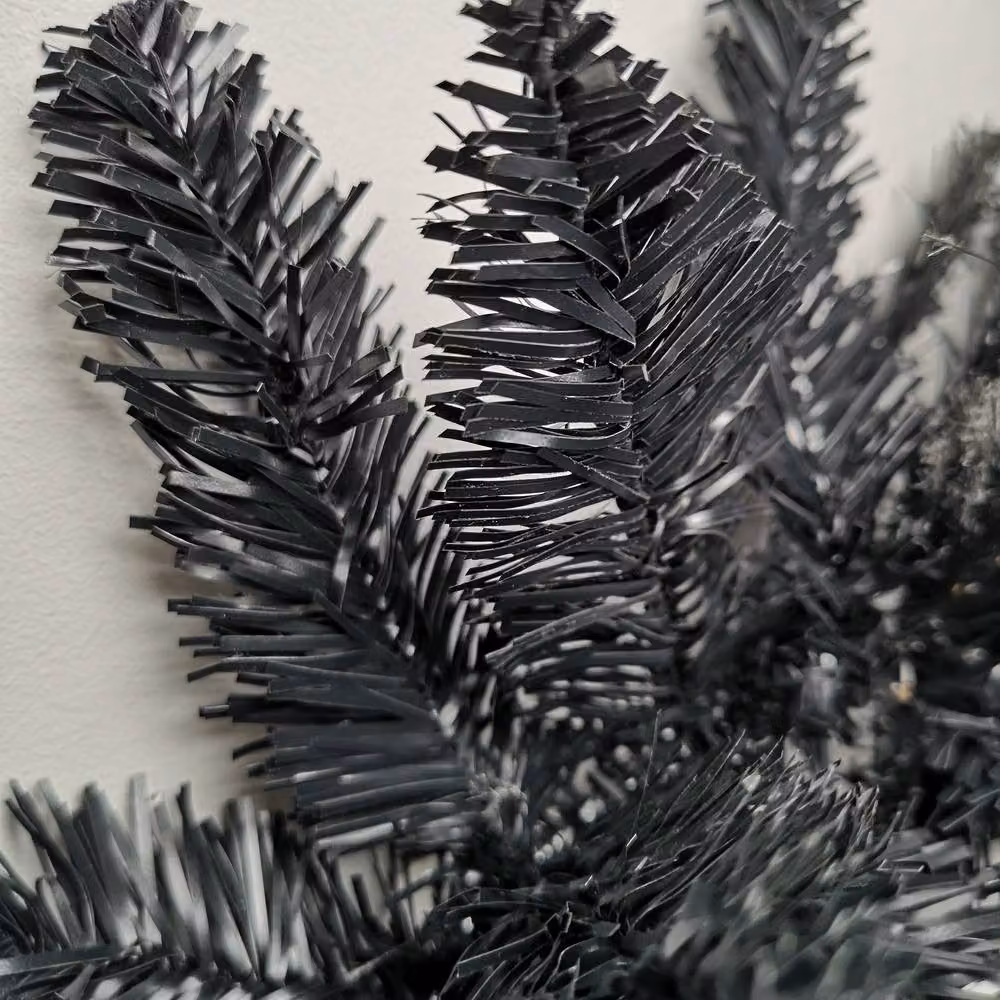 Samuel Alexander Premier PVC Plain Black Tipped Artificial Christmas and Halloween Garland, Length: 1.8 m – 6