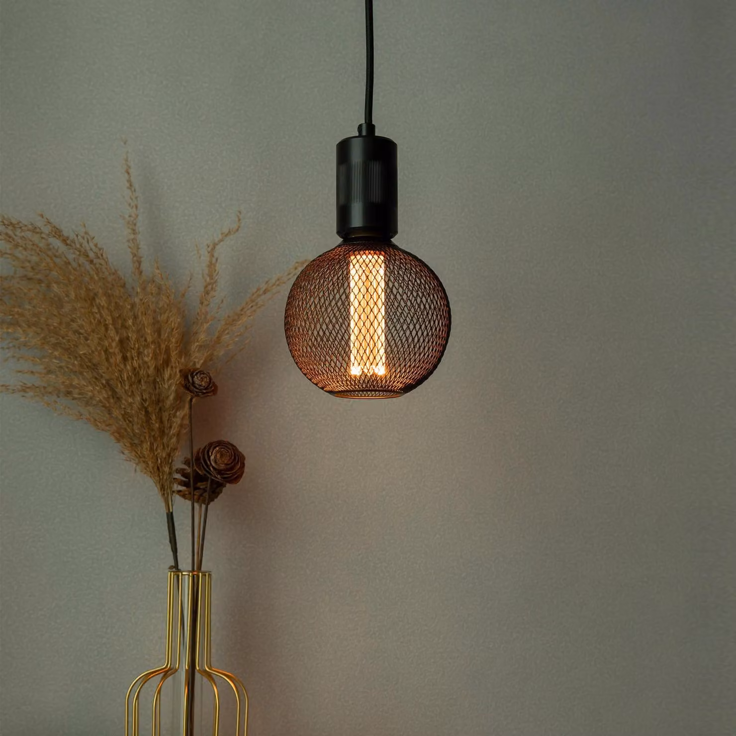 Harper Living Metal Cage LED Globe Bulb, E27 Filament Style, Dimmable, Black – 2