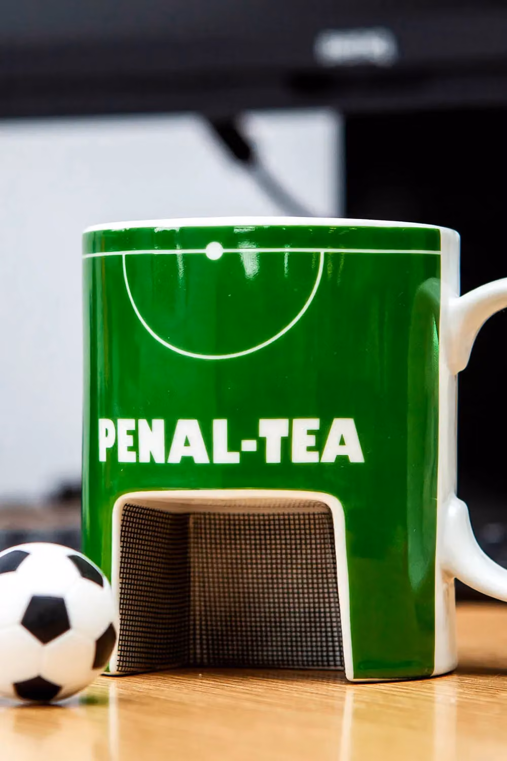 Boxer Gifts Penal-tea Ceramic Mug in Green and Multicolour – 3