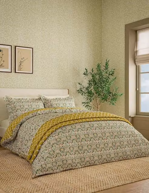 Morris & Co Little Chintz Floral Cotton Percale Bedding Set, Green Multicolour, W: 180 cm x L: 200 cm