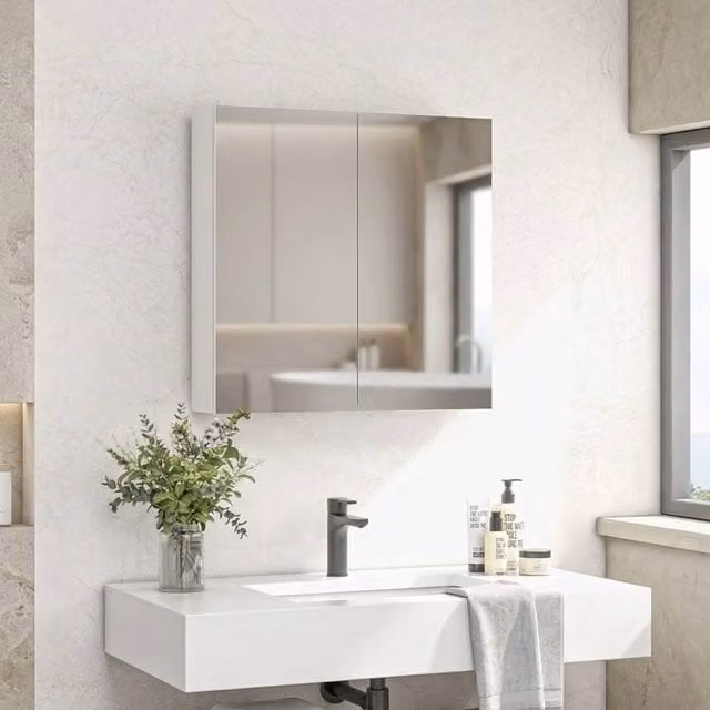 STILVORA Gloss White Modern Wall Mounted Bathroom Mirror Cabinet with Soft Close Hinged Doors and Internal Shelves H 120 cm x W 60 cm