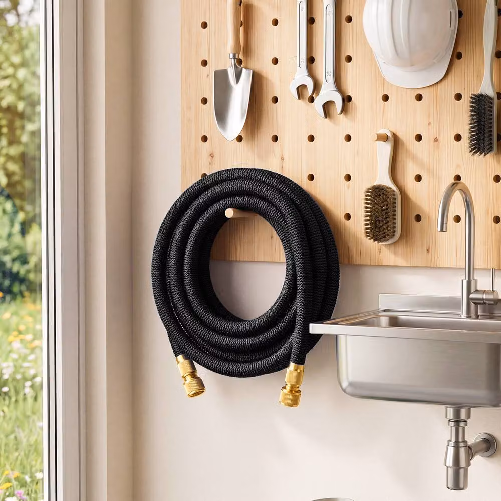 Living and Home Expandable Garden Hose with Black Solid Brass Fittings – 4