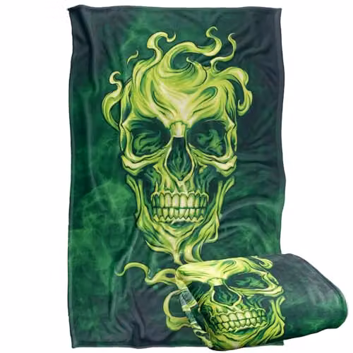 JQ Licensing Ba-Jp Glowing Green Skull Super Soft Fleece Throw Blanket, W/D/H: 91 x 147 cm – 1