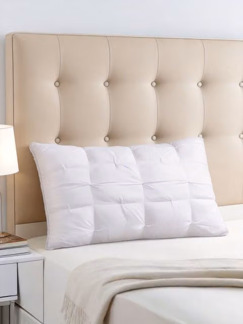 Living and Home Soft High Elasticity Twisted-Pleat Pillow, White, 800g