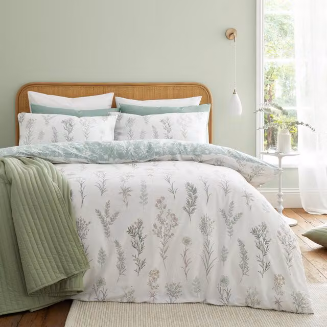 Bianca Wild Flowers Reversible Cotton Percale Duvet Cover Set, Green, W/H: 180 x 200 cm