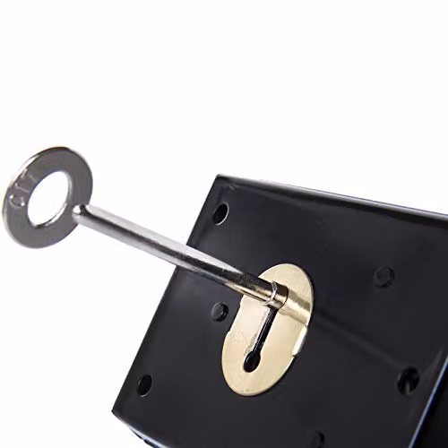 Yale Black Rim Deadlock for Garden Sheds, Gates and Internal Doors – 3