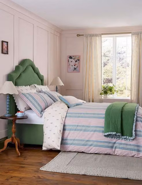 Joules Come Rain Or Shine Multicolour Cotton Percale Bedding Set with Pillowcase, W: 180 cm, L: 200 cm