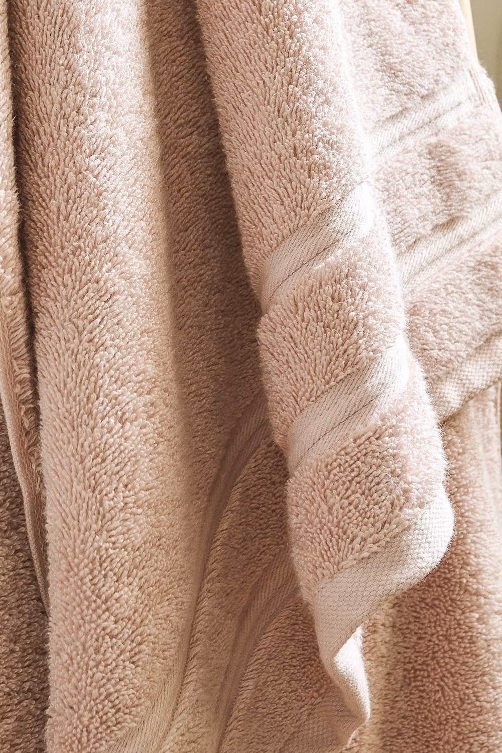 Christy Antalya Premium Turkish Cotton Loose Towel in Pale Pink – 2
