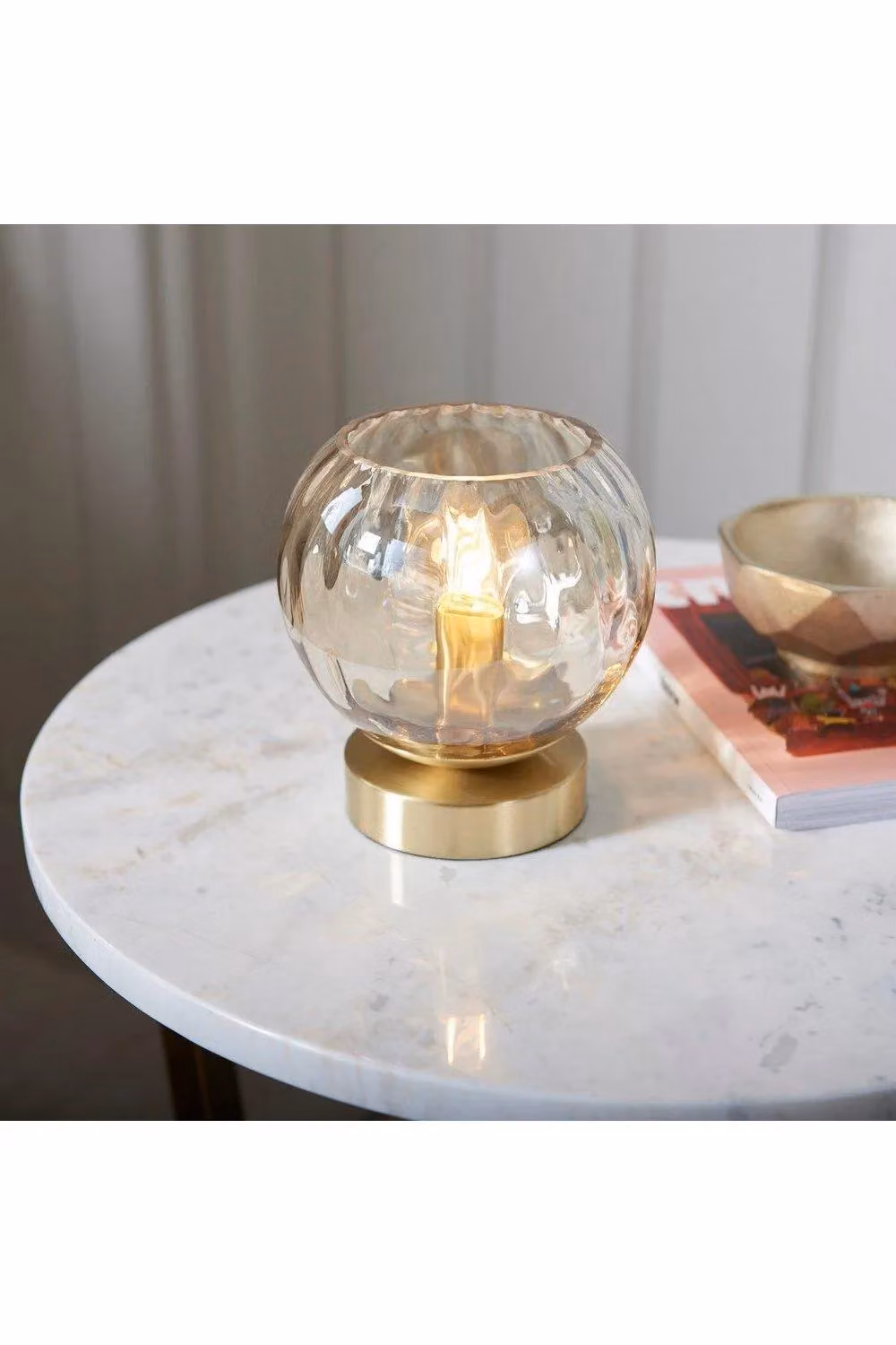 Netlighting Dimple Table Lamp with Champagne Lustre Glass and Satin Brass Plate in Gold – 2