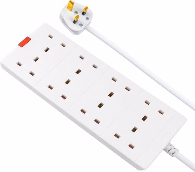 Masterplug 8 Socket Extension Lead with Power Indicator, 2m, White