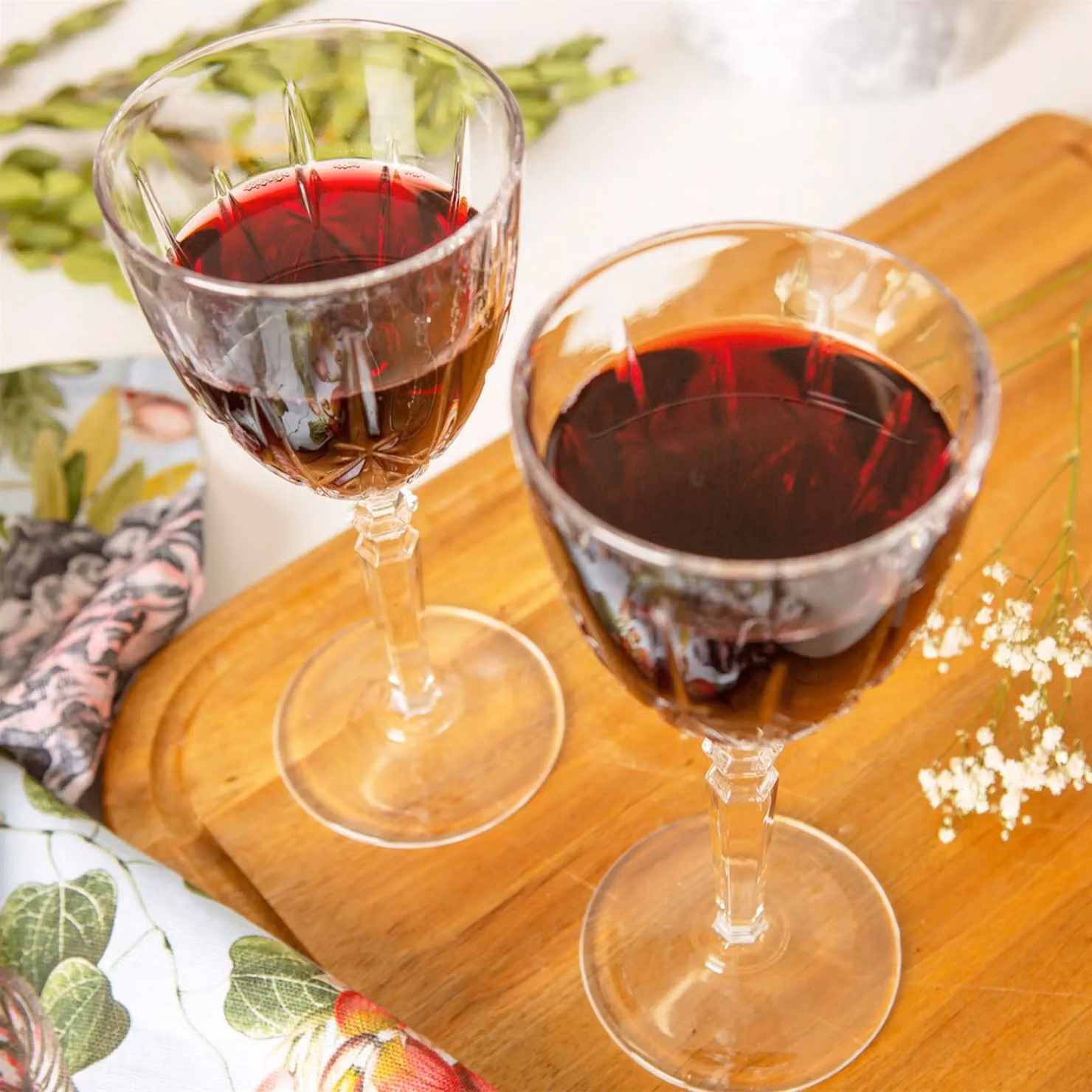 RCR Crystal Orchestra Wine Glass Set, 6 x 290ml Red or White Wine Goblets, Clear – 3