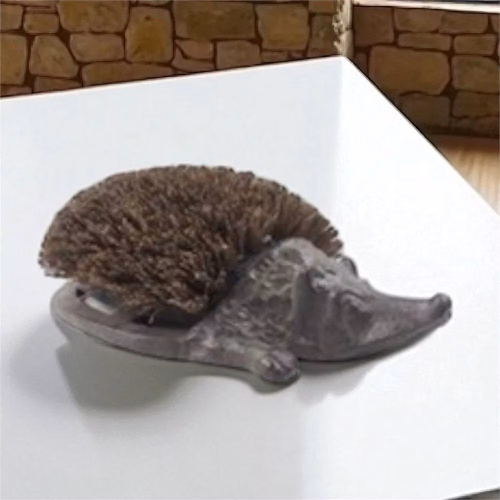 Nordara Cast Iron Hedgehog Shoe Scraper with Brush in Brown and Bronze – 4