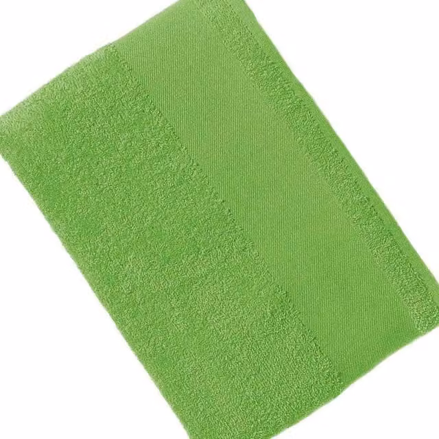 SOL'S Island 70 Cotton Terrycloth Bath Towel in Green