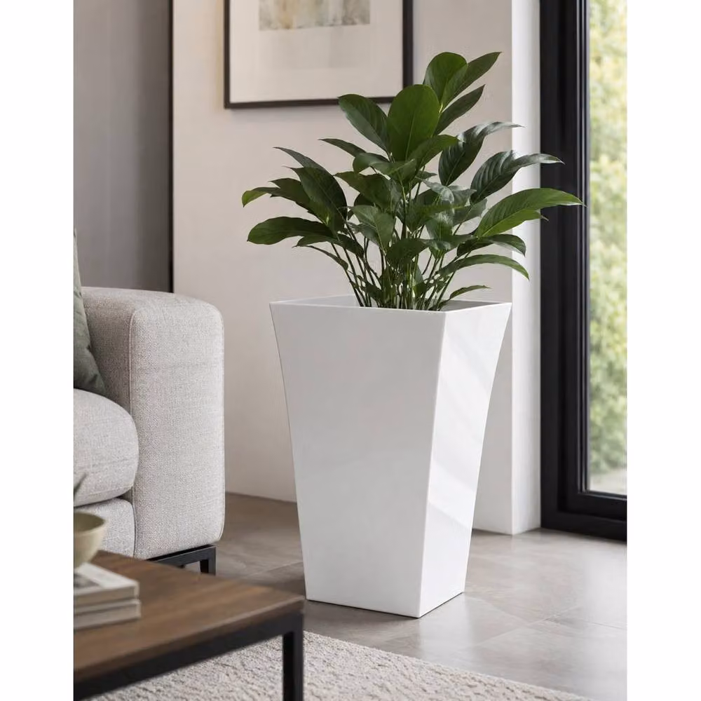 Havendro Set of 2 White Square Plastic Plant Pots for Indoor and Outdoor Use – 2