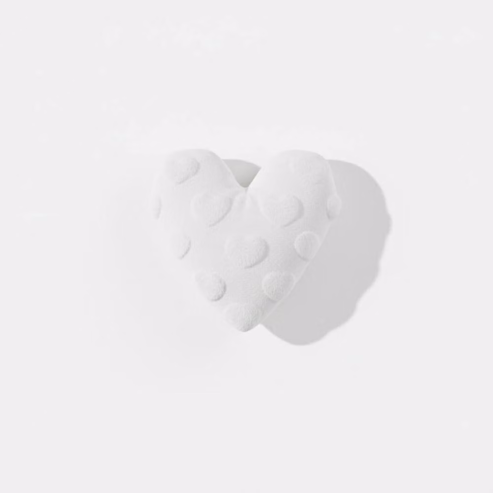 Snug City Heart Shaped Teddy Fleece Cushion in White – 2