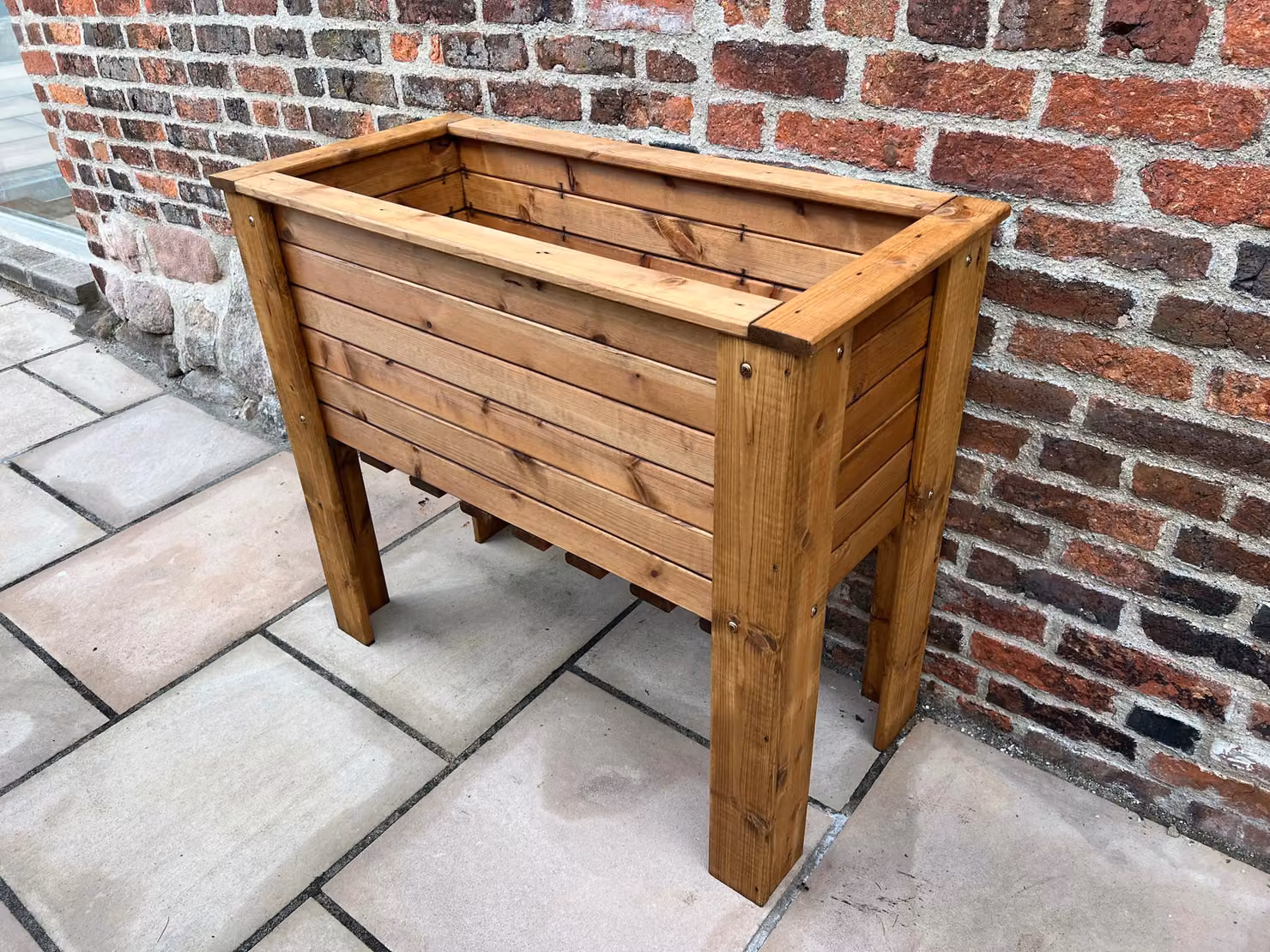Charles Taylor Trading Somerford Large Deep Root Planter in Brown – 2