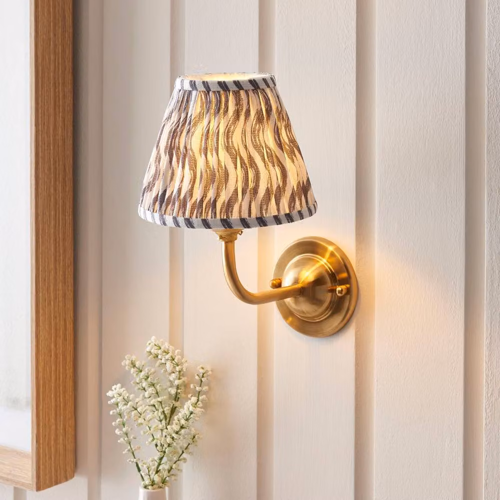 Netlighting Dome Arc Wall Light with Grey Fabric Ripple Shade and Brass Details, B22, 16 cm – 2
