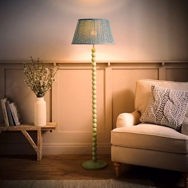ValueLights Bobbin Floor Lamp with Leaf Pleated Fabric Shade and Bulb in Green