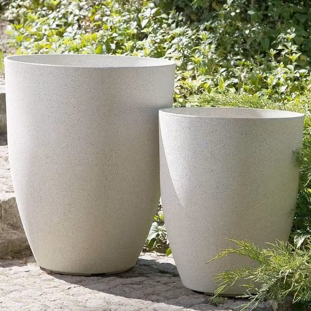 Wyld and Coco Arcadia Off-White Stone Fibre Clay Planter for Indoor or Outdoor Use, White, W/D/H: 35 x 35 x 42 cm