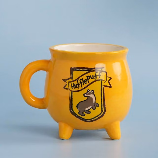 Warner Bros Harry Potter Back To Hogwarts Hufflepuff Cauldron Mug in Yellow – 1