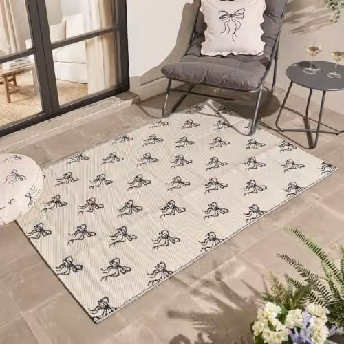 OHS Bow Print Outdoor Garden Rug, Reversible Non-Slip Waterproof Polypropylene Area Mat, W/D/H: 120 x 170 cm, Black, White and Beige – 1