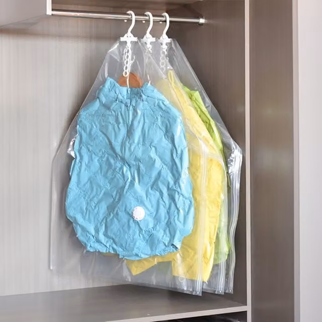 Komore Hanging Vacuum Compression Storage Bags in Transparent and White, Pack of 6