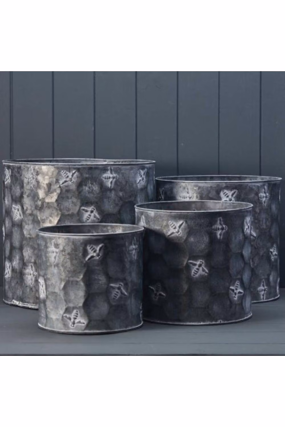 KDMD Set of Four Grey Vintage Cylinder Bee Metal Planters with Floral Rustic Design – 2