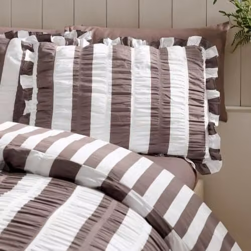 Catherine Lansfield Seersucker Frill Stripe Duvet Cover and Pillowcase Set, Brown, W/D/H: 135 x 200 cm – 5