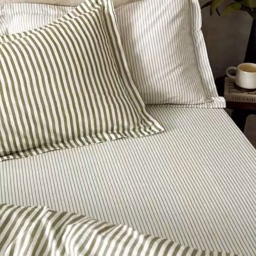 Yard Hebden Narrow Stripe 100% Cotton Fitted Sheet in Green, W/D/H: 150 x 200 cm