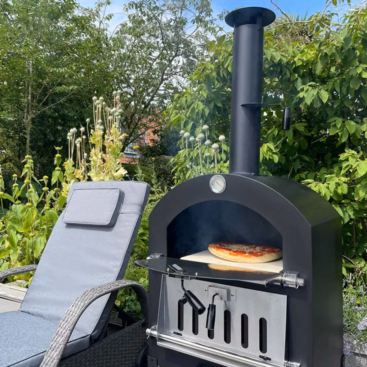 Monstershop KuKoo Portable Outdoor Pizza Oven and Pizza Peel in Black – 4
