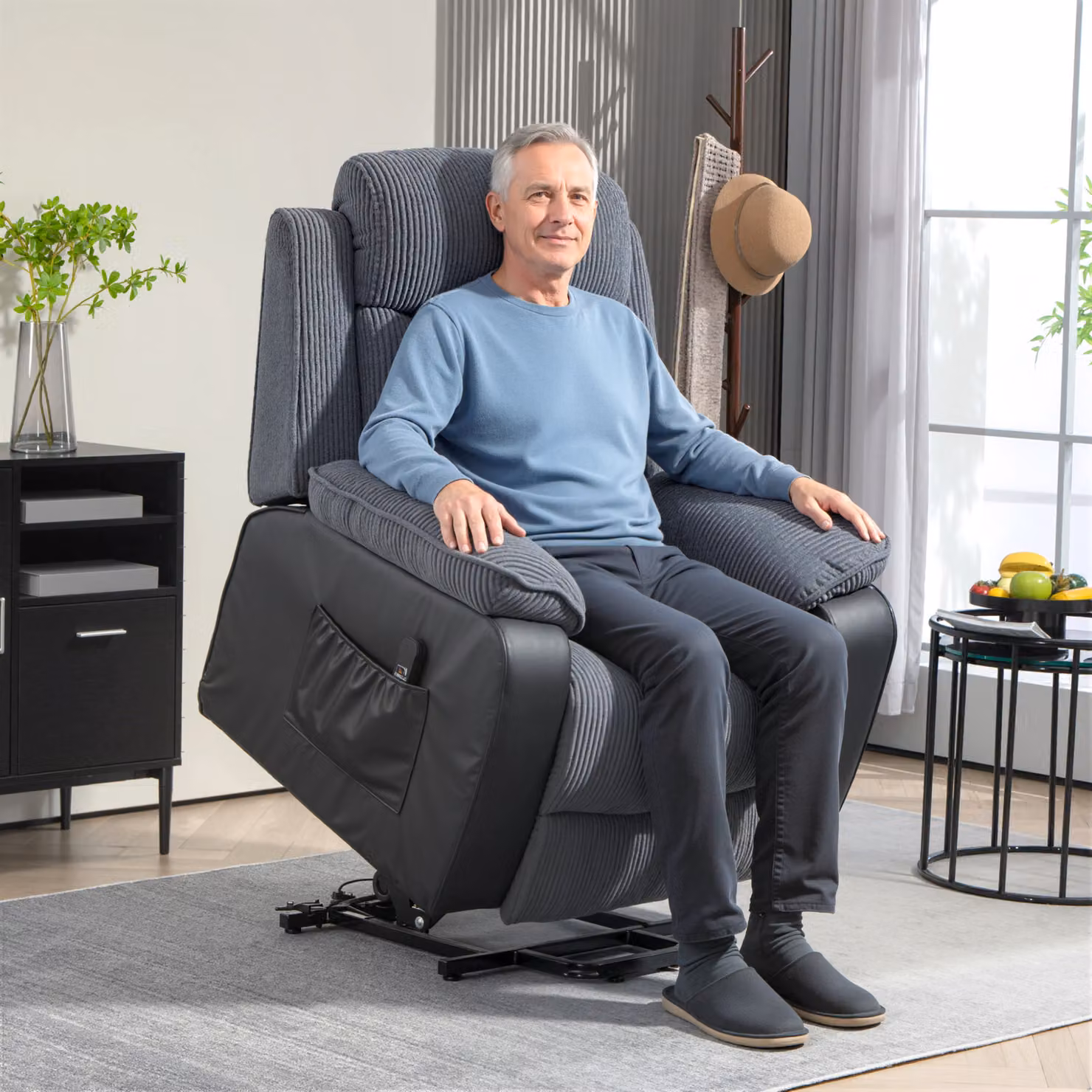 HOMCOM Power Lift Recliner Chair for Seniors with Remote Control, Oversized Electric Riser and Recliner Armchair in Dark Grey – 2