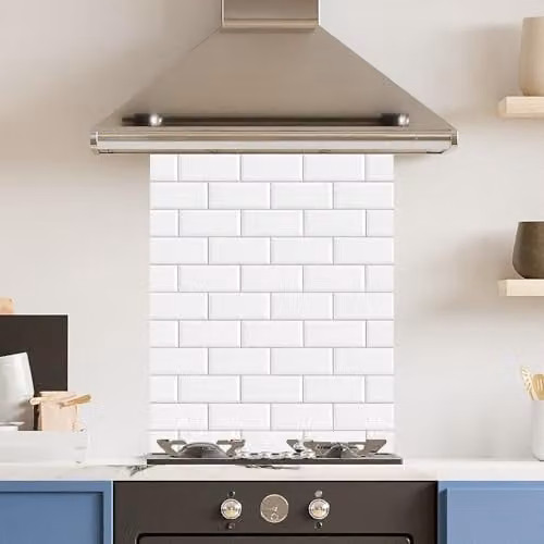 White Metro Tile Polished Toughened Glass Kitchen Splashback, W: 60 cm, H: 75 cm, 6 mm thickness