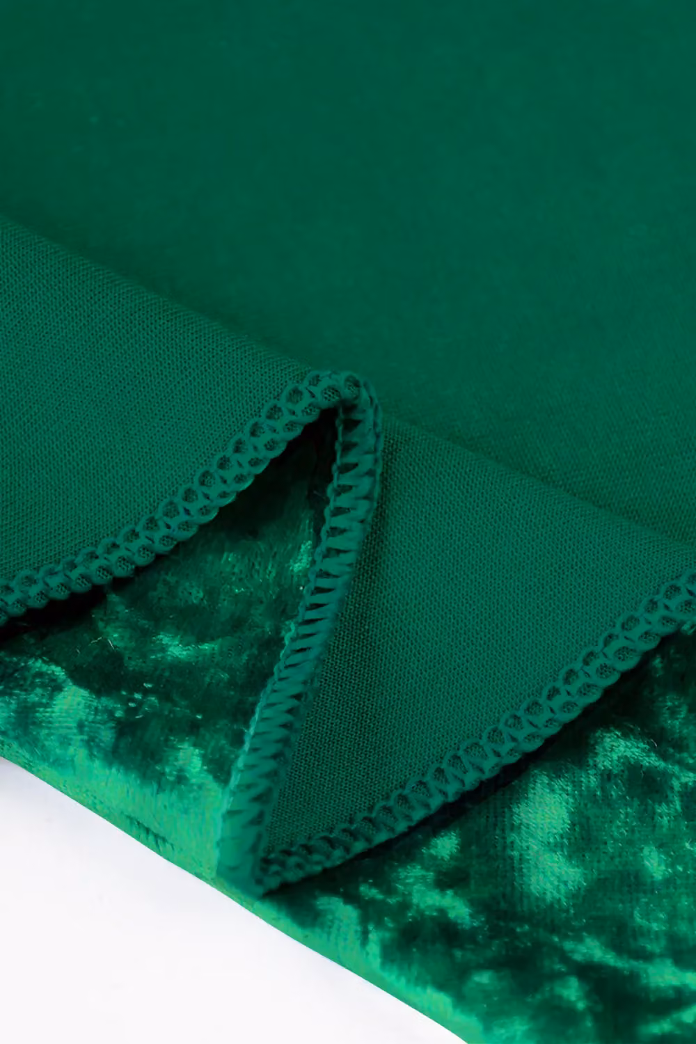 Neel Blue Diamond Velvet Napkin in Bottle Green, 50 x 50 cm – 3