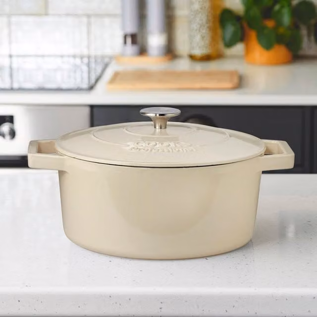 Cooks Professional Enamelled Cast Iron Casserole Dish, 26 cm, White