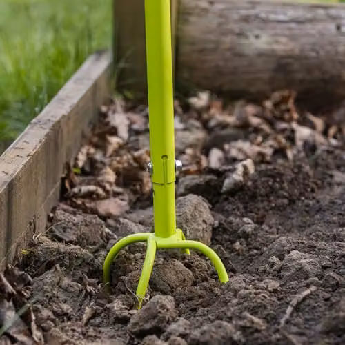 Garden Gear Manual Twist Cultivator and Tiller in Green, Durable Steel Garden Tool for Loosening Soil, Weeding, Aerating and Compost Mixing – 4