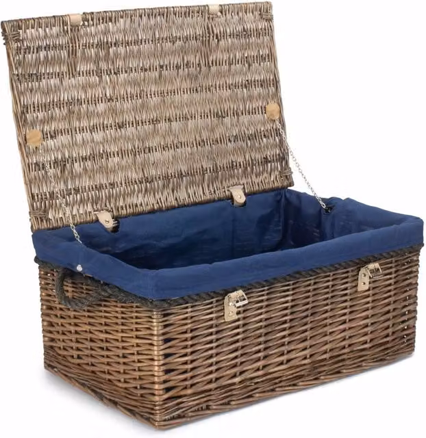 Red Hamper Antique Wash Picnic Basket with Blue Cotton Lining, W: 62 cm – 1