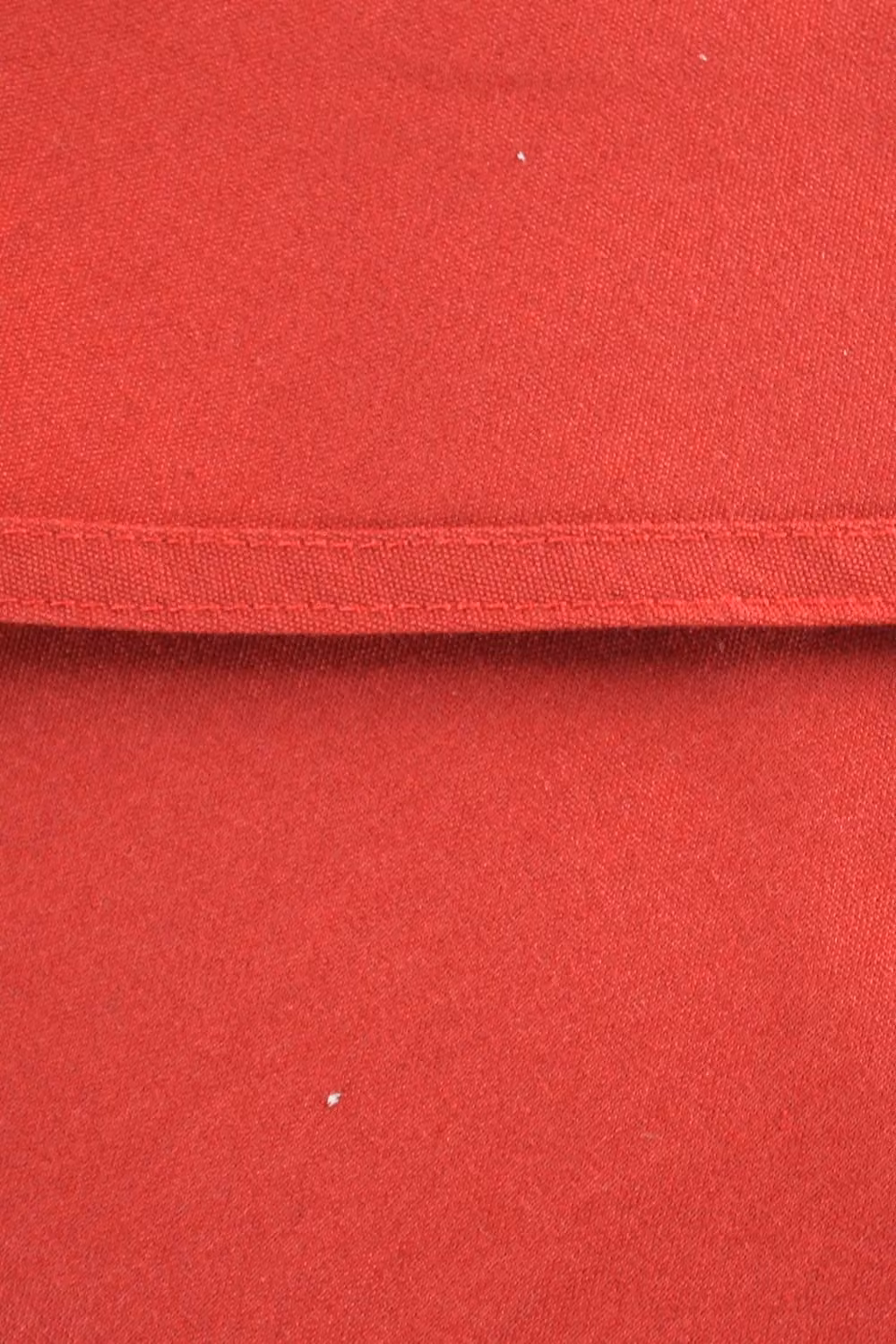 Neel Blue Round Spun Polyester Linen Tablecloth in Red, Diameter: 304.8 cm – 1