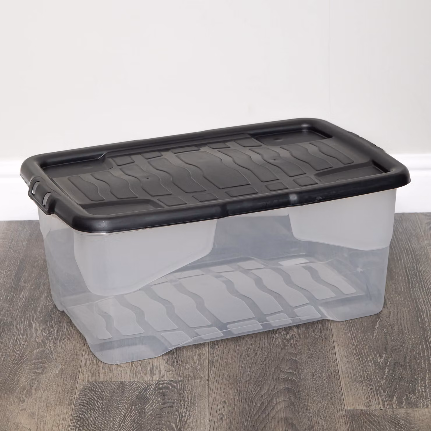 Samuel Alexander 6 x 42L Clear Plastic Storage Boxes with Black Lids, Stackable and Nestable Design – 3