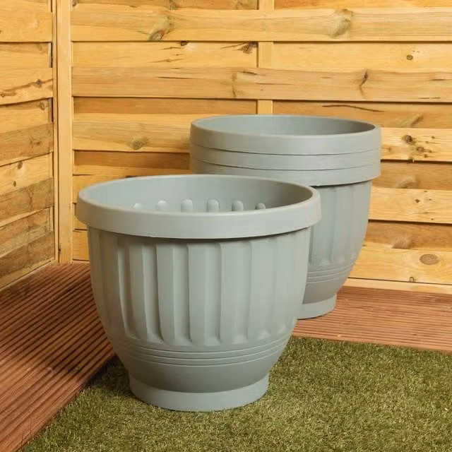 Wham Etruscan Round Plastic Garden Planters, Green, Pack of 4, Diameter: 30.5 cm