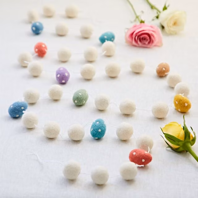 Paper High Multicolour Oval Easter Egg Garland