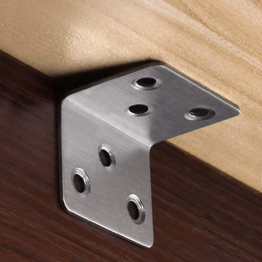 SPETLEK 32-Piece Stainless Steel L-Corner Furniture Brackets in Silver – 3