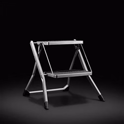 VonHaus 2-Step Foldable Steel Step Ladder with Handle and Anti-Slip Rubber Feet in Grey – 4