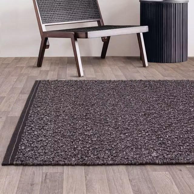 The Rug Shop UK Charcoal Handmade Modern Plain Viscose Area Rug, W: 200 cm, D: 300 cm