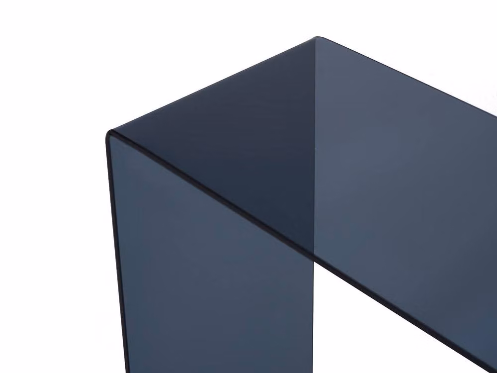 Vente-unique ALONZO Curved Smoked Tempered Glass Console Table in Black and Transparent, W/D/H: 80 x 35 x 75 cm – 4